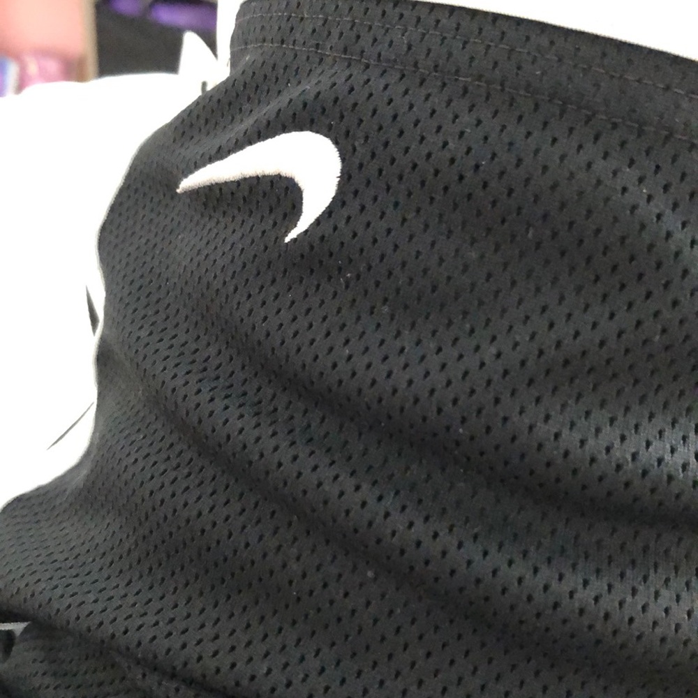 Meet your Posher, Navid